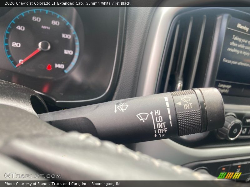 Summit White / Jet Black 2020 Chevrolet Colorado LT Extended Cab