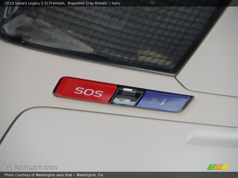 Magnetite Gray Metallic / Ivory 2019 Subaru Legacy 2.5i Premium
