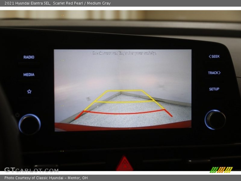 Scarlet Red Pearl / Medium Gray 2021 Hyundai Elantra SEL