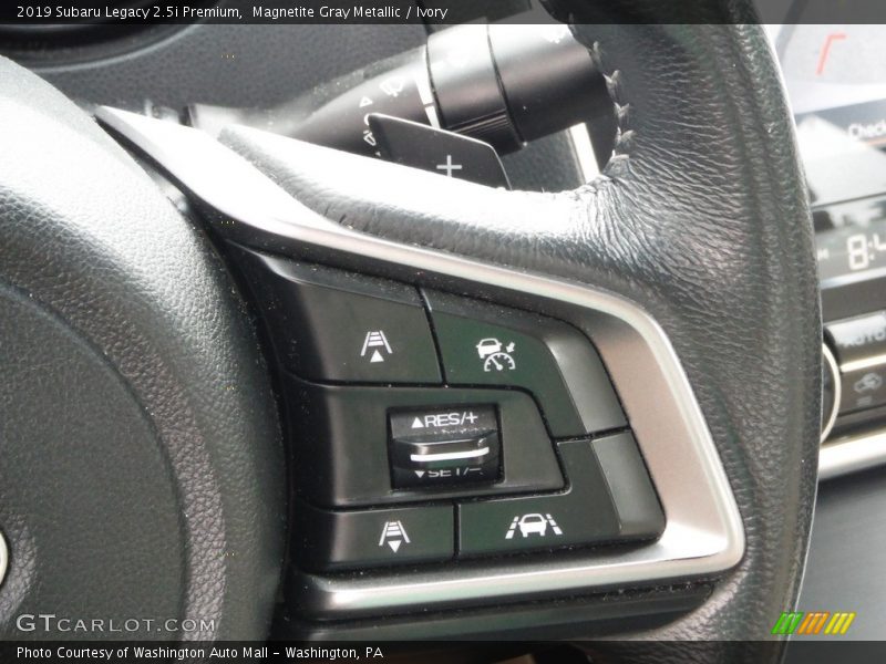 Magnetite Gray Metallic / Ivory 2019 Subaru Legacy 2.5i Premium