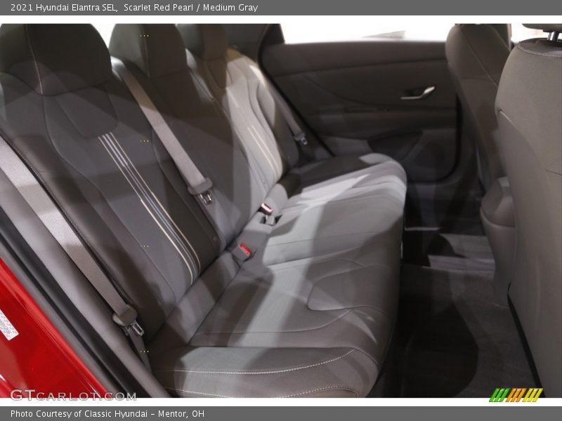 Scarlet Red Pearl / Medium Gray 2021 Hyundai Elantra SEL