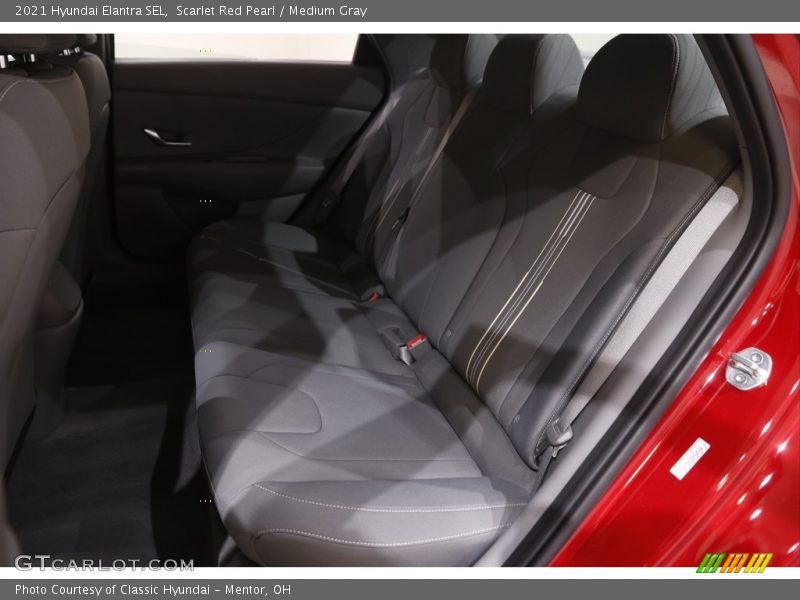Scarlet Red Pearl / Medium Gray 2021 Hyundai Elantra SEL