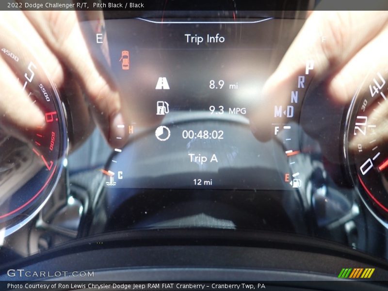 Pitch Black / Black 2022 Dodge Challenger R/T