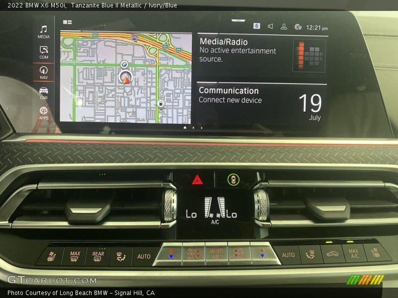 Tanzanite Blue II Metallic / Ivory/Blue 2022 BMW X6 M50i