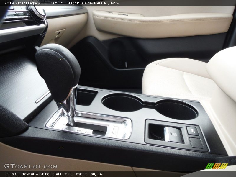Magnetite Gray Metallic / Ivory 2019 Subaru Legacy 2.5i Premium