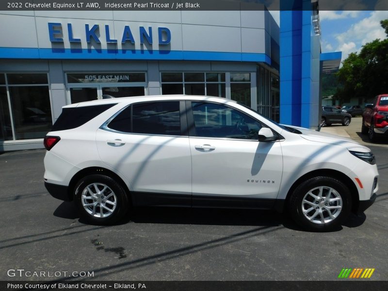 Iridescent Pearl Tricoat / Jet Black 2022 Chevrolet Equinox LT AWD