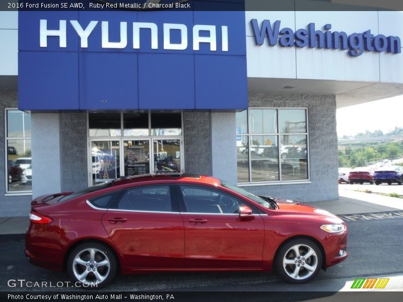 Ruby Red Metallic / Charcoal Black 2016 Ford Fusion SE AWD