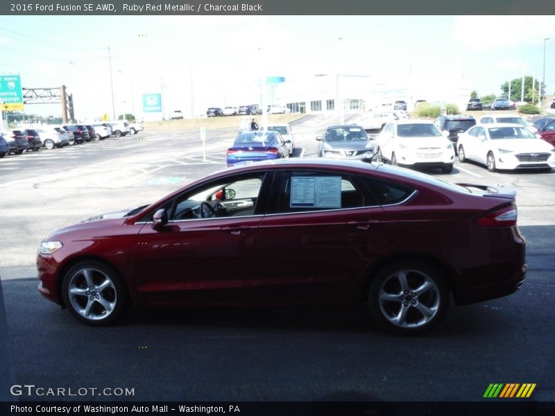 Ruby Red Metallic / Charcoal Black 2016 Ford Fusion SE AWD