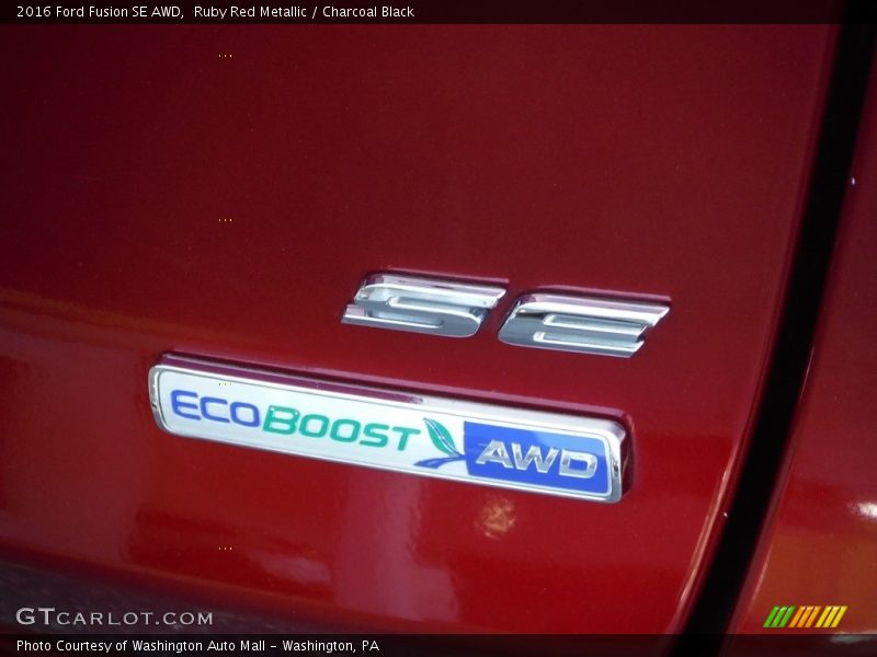 Ruby Red Metallic / Charcoal Black 2016 Ford Fusion SE AWD