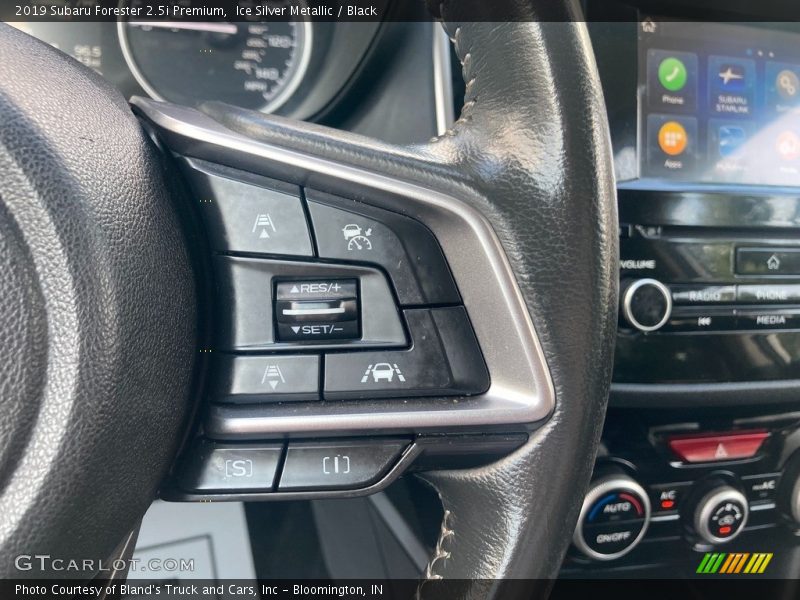 Ice Silver Metallic / Black 2019 Subaru Forester 2.5i Premium