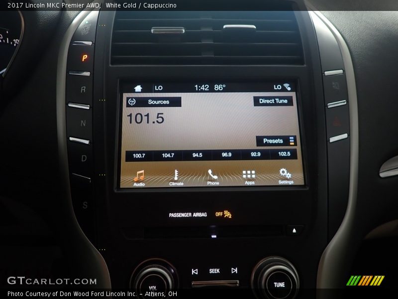 White Gold / Cappuccino 2017 Lincoln MKC Premier AWD