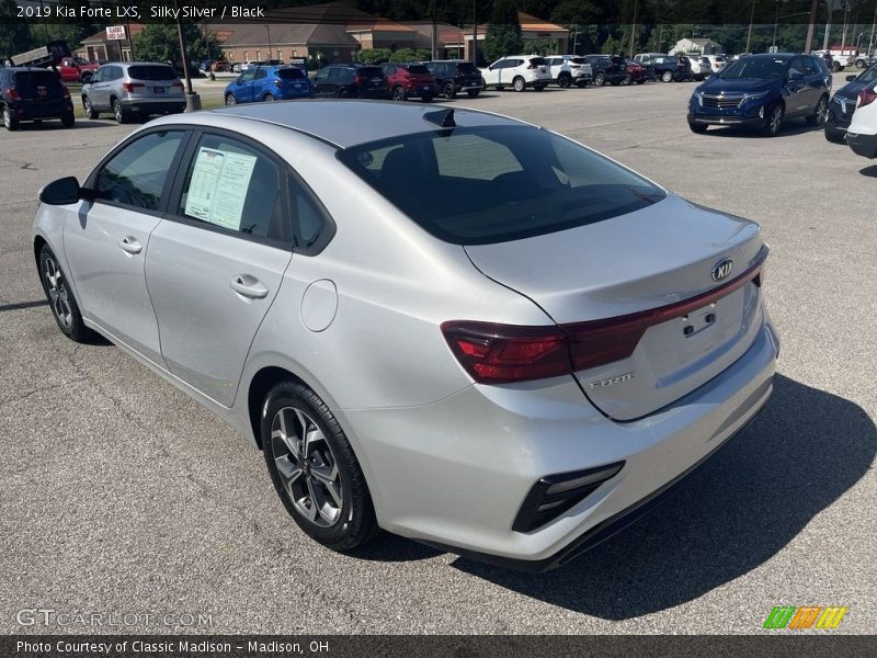 Silky Silver / Black 2019 Kia Forte LXS