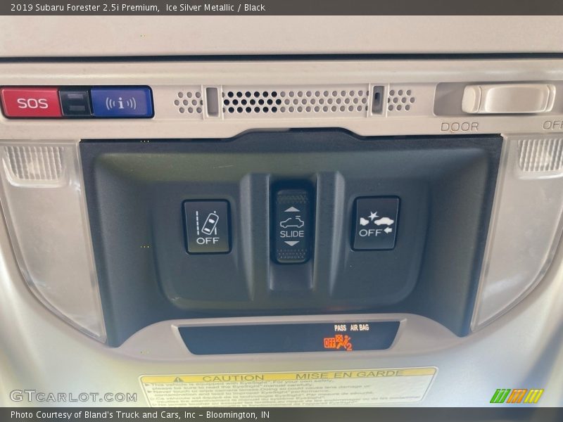 Ice Silver Metallic / Black 2019 Subaru Forester 2.5i Premium