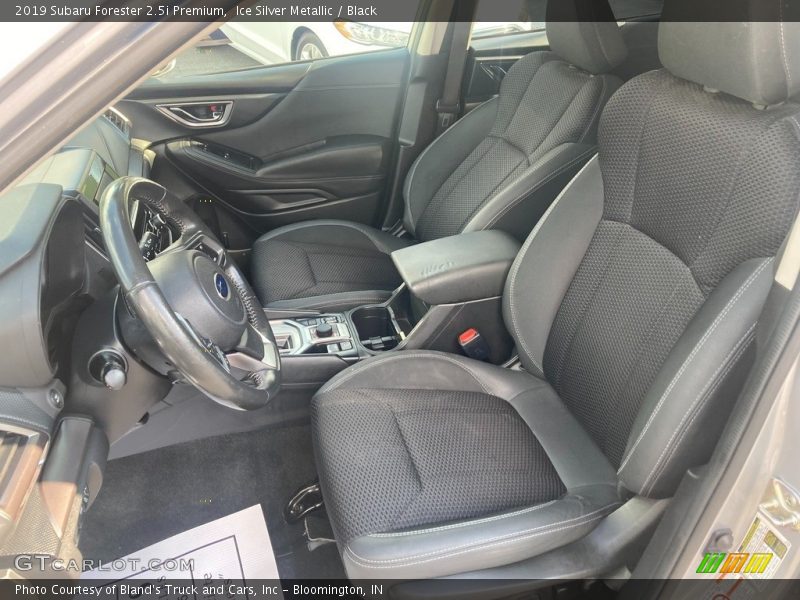 Ice Silver Metallic / Black 2019 Subaru Forester 2.5i Premium