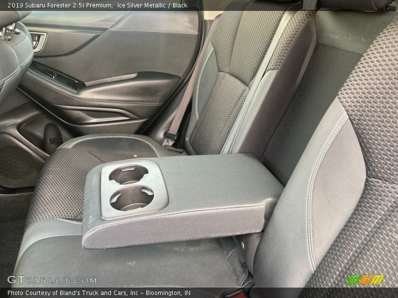 Ice Silver Metallic / Black 2019 Subaru Forester 2.5i Premium
