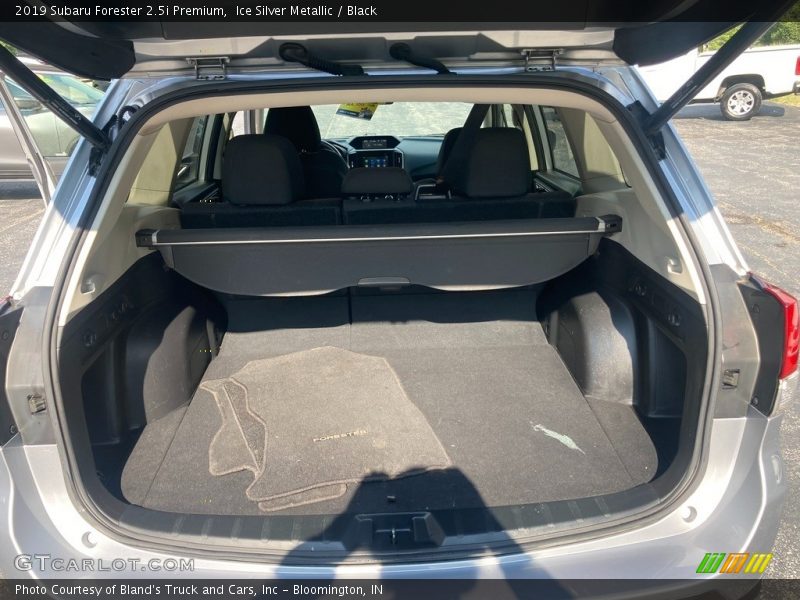 Ice Silver Metallic / Black 2019 Subaru Forester 2.5i Premium