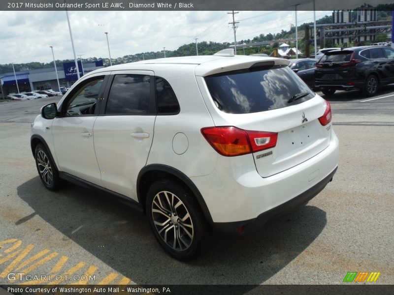 Diamond White / Black 2017 Mitsubishi Outlander Sport LE AWC