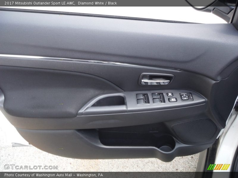 Door Panel of 2017 Outlander Sport LE AWC