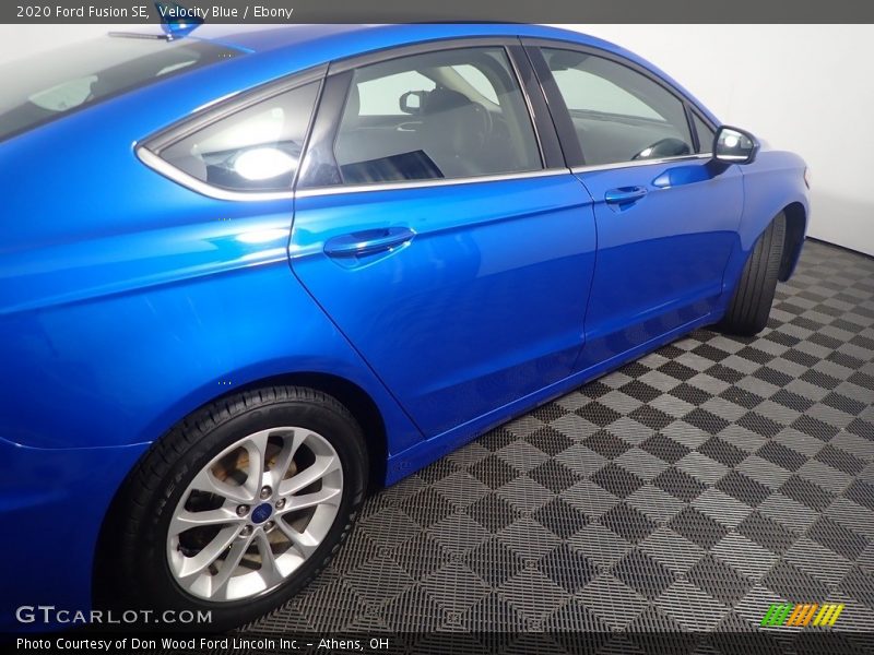 Velocity Blue / Ebony 2020 Ford Fusion SE