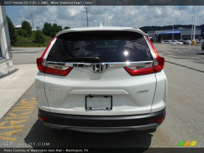 White Diamond Pearl / Ivory 2017 Honda CR-V EX-L AWD