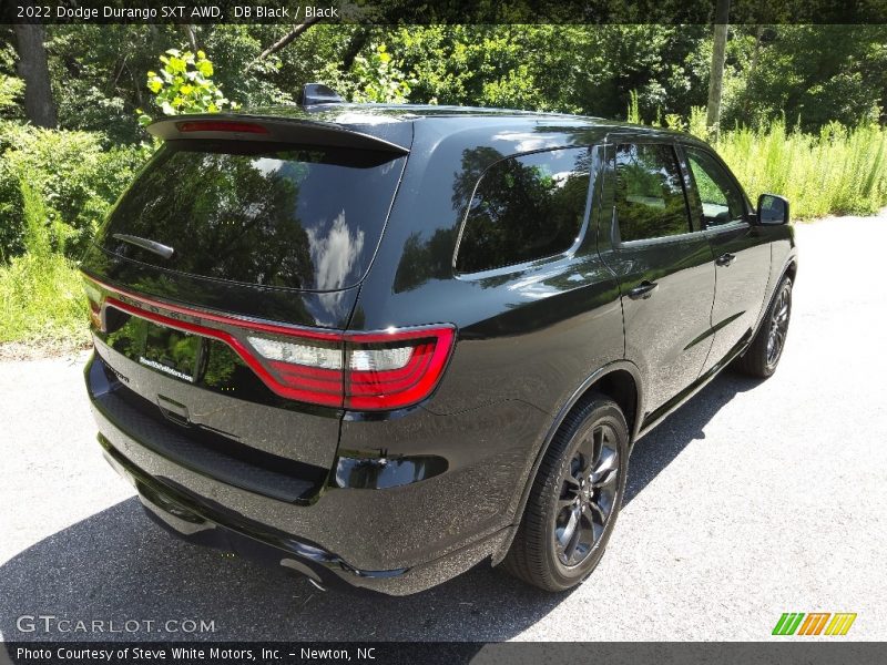 DB Black / Black 2022 Dodge Durango SXT AWD