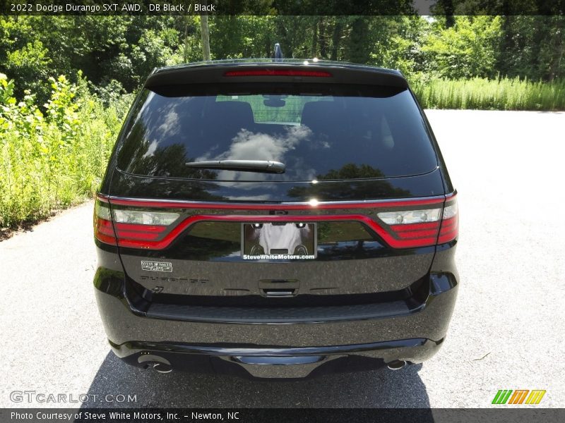 DB Black / Black 2022 Dodge Durango SXT AWD