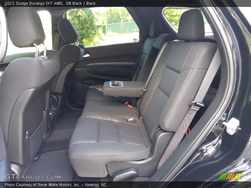 DB Black / Black 2022 Dodge Durango SXT AWD