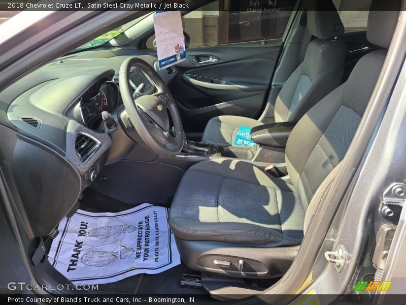 Satin Steel Gray Metallic / Jet Black 2018 Chevrolet Cruze LT