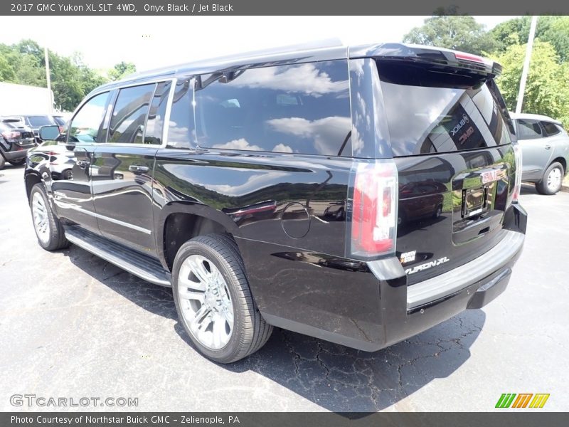 Onyx Black / Jet Black 2017 GMC Yukon XL SLT 4WD