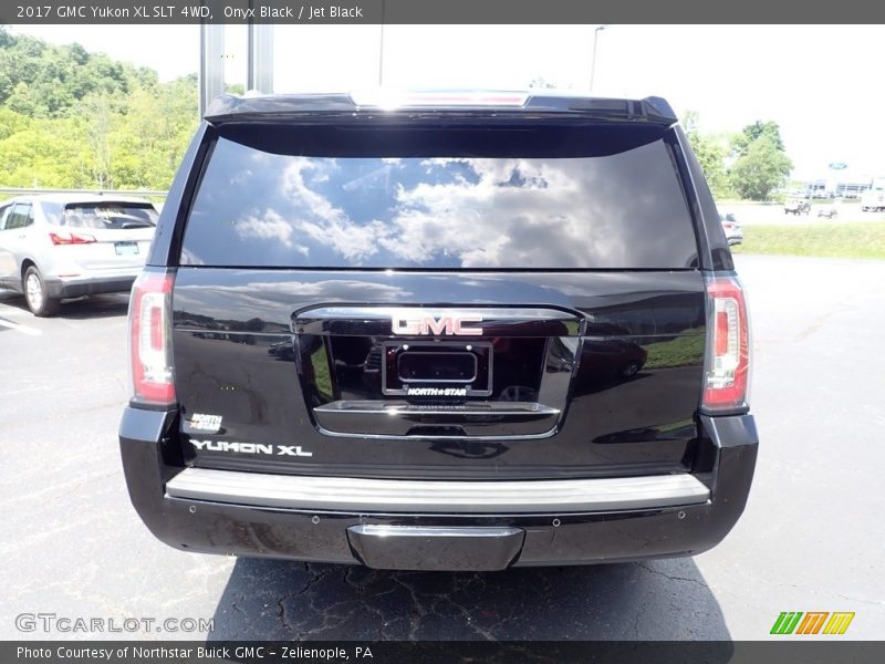 Onyx Black / Jet Black 2017 GMC Yukon XL SLT 4WD