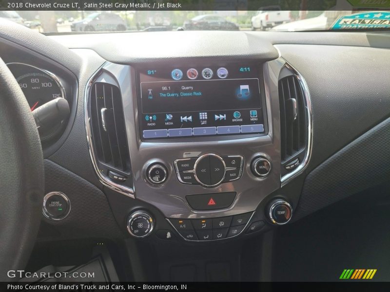 Satin Steel Gray Metallic / Jet Black 2018 Chevrolet Cruze LT