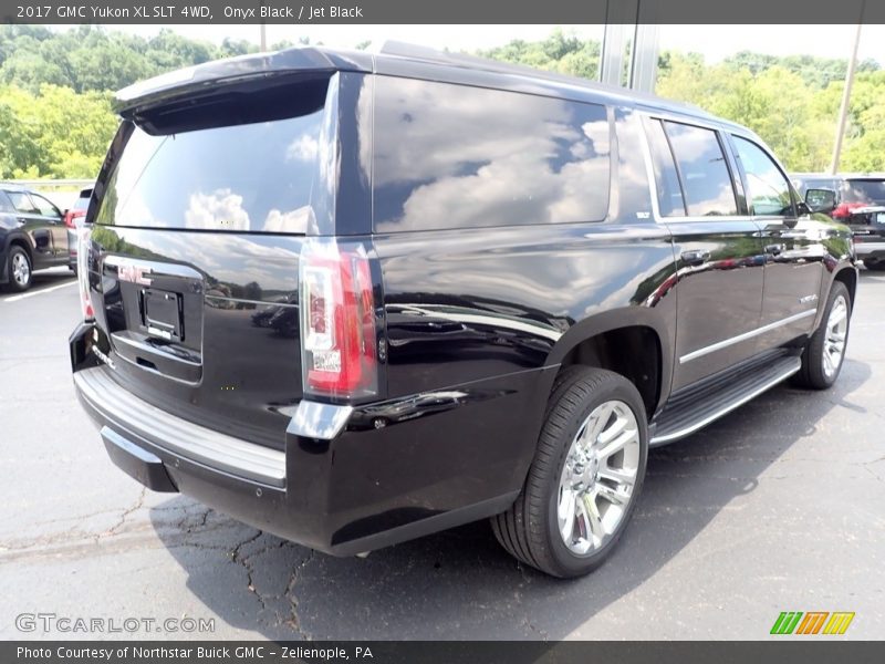 Onyx Black / Jet Black 2017 GMC Yukon XL SLT 4WD