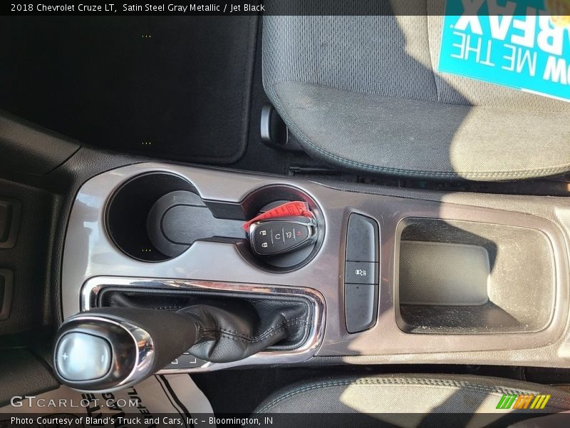Satin Steel Gray Metallic / Jet Black 2018 Chevrolet Cruze LT