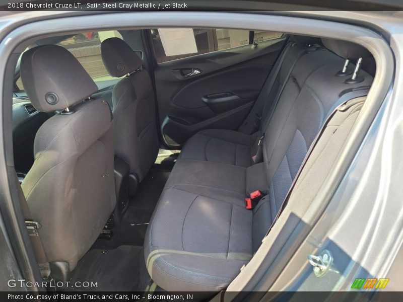 Satin Steel Gray Metallic / Jet Black 2018 Chevrolet Cruze LT