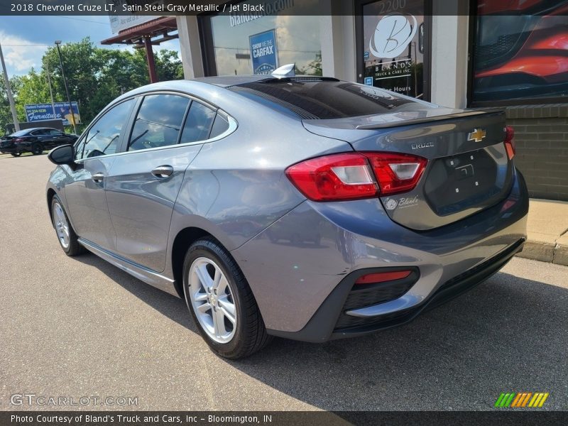 Satin Steel Gray Metallic / Jet Black 2018 Chevrolet Cruze LT