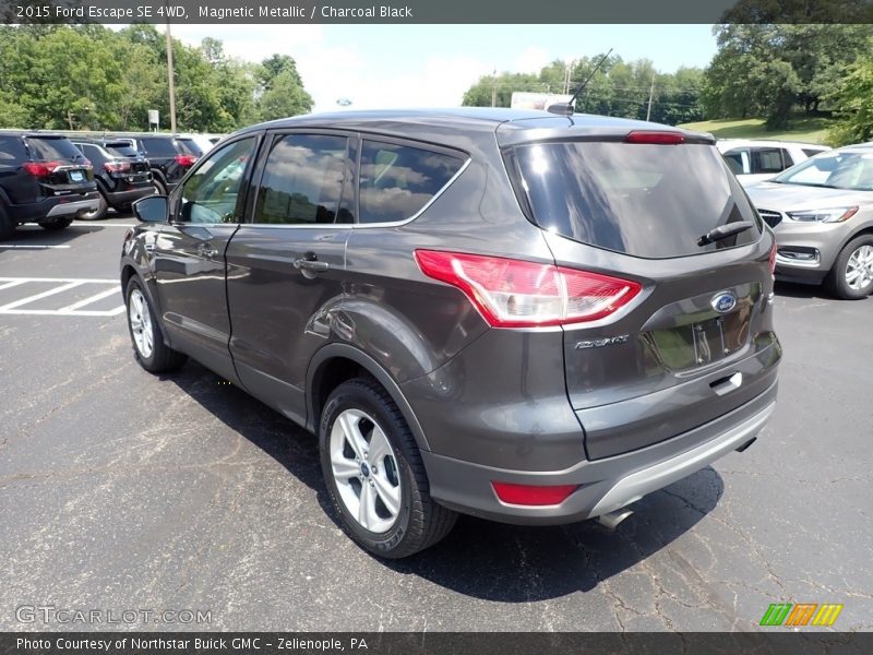 Magnetic Metallic / Charcoal Black 2015 Ford Escape SE 4WD
