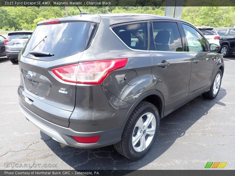 Magnetic Metallic / Charcoal Black 2015 Ford Escape SE 4WD