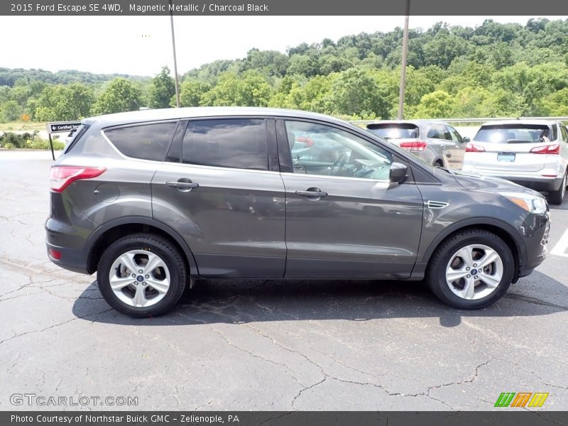 Magnetic Metallic / Charcoal Black 2015 Ford Escape SE 4WD