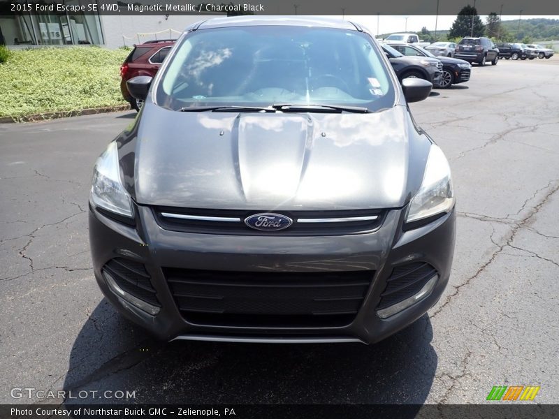 Magnetic Metallic / Charcoal Black 2015 Ford Escape SE 4WD