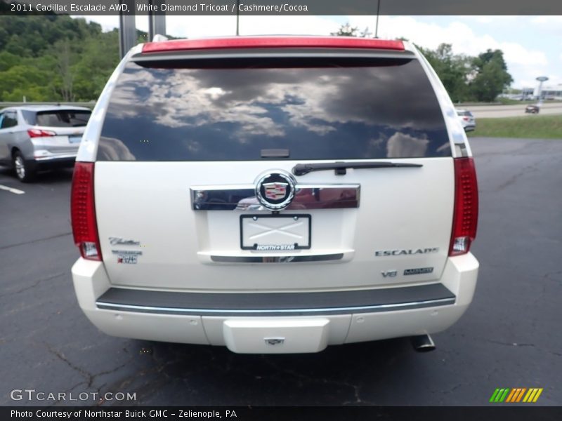 White Diamond Tricoat / Cashmere/Cocoa 2011 Cadillac Escalade AWD