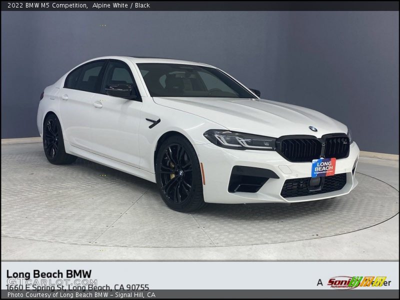 Alpine White / Black 2022 BMW M5 Competition