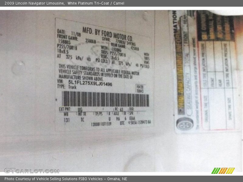 2009 Navigator Limousine White Platinum Tri-Coat Color Code UG