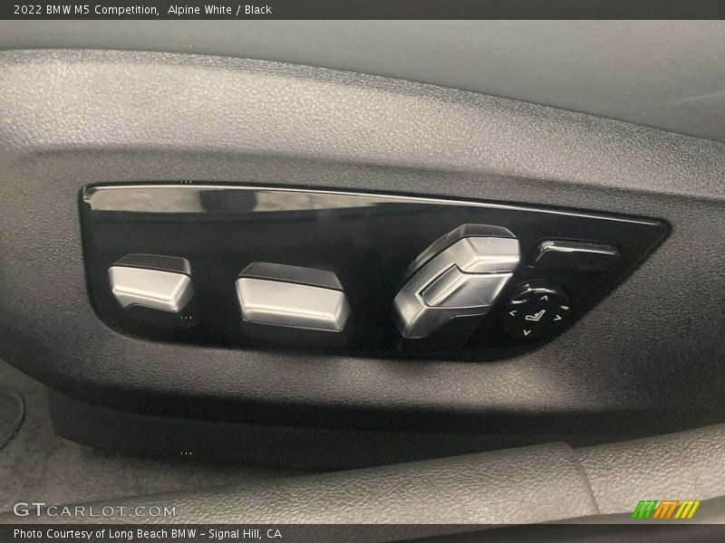 Controls of 2022 M5 Competition