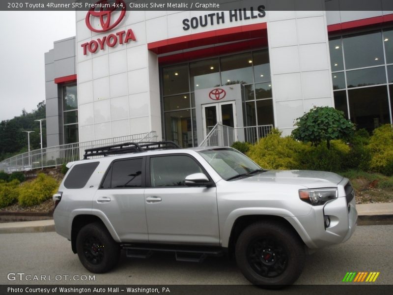 Classic Silver Metallic / Graphite 2020 Toyota 4Runner SR5 Premium 4x4
