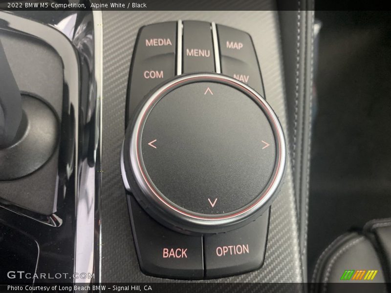 Controls of 2022 M5 Competition