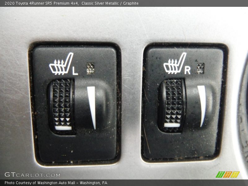 Classic Silver Metallic / Graphite 2020 Toyota 4Runner SR5 Premium 4x4