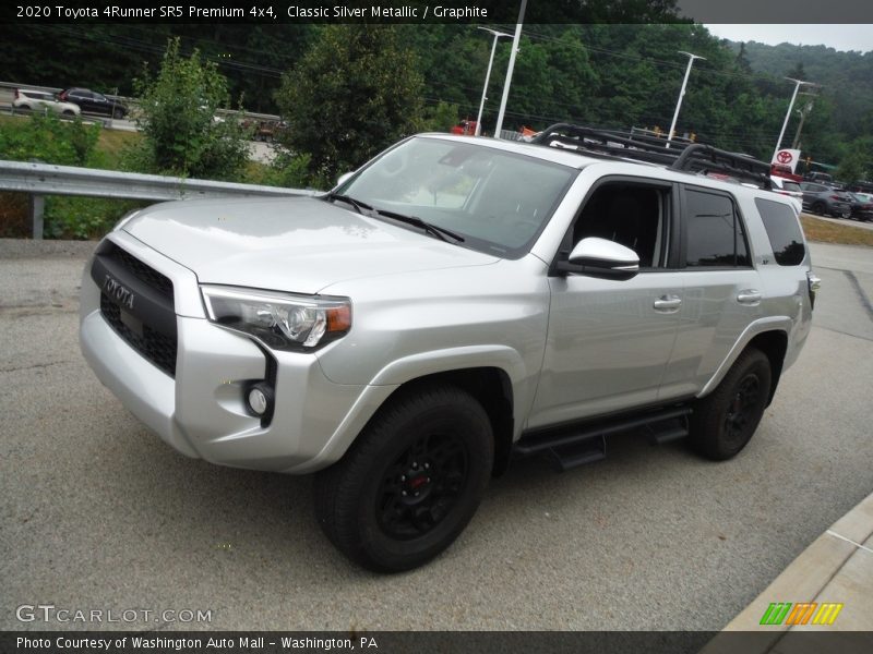 Front 3/4 View of 2020 4Runner SR5 Premium 4x4