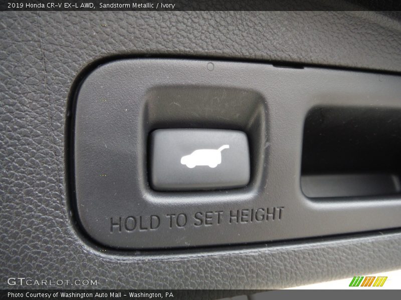 Sandstorm Metallic / Ivory 2019 Honda CR-V EX-L AWD