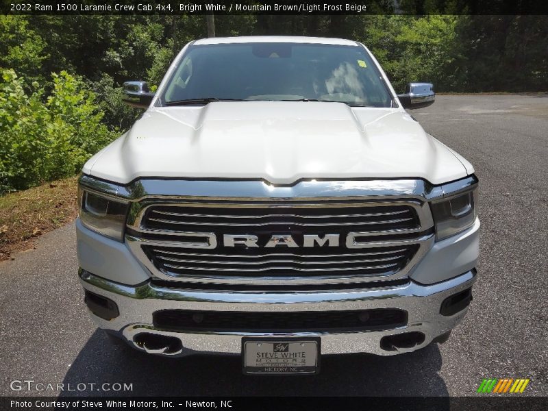 Bright White / Mountain Brown/Light Frost Beige 2022 Ram 1500 Laramie Crew Cab 4x4