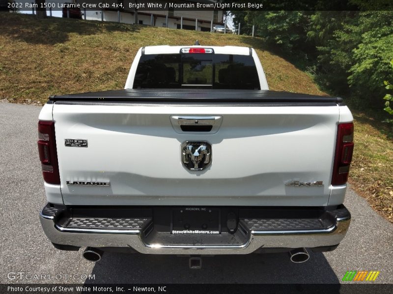 Bright White / Mountain Brown/Light Frost Beige 2022 Ram 1500 Laramie Crew Cab 4x4